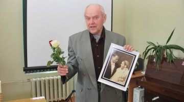 Rakstniekam Vilim Mihalovskim (Sauleskalnam) - 100
