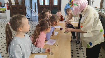 Pasaku laboratorija. Ražas laiks