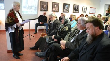 Vecticībnieku dzejas krājuma atvēršana Jēkabpilī