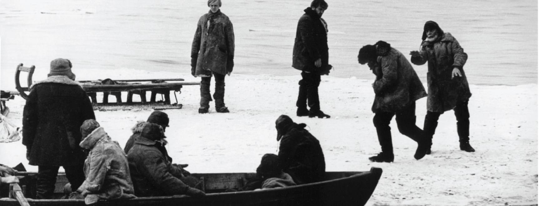 Literatūras izstāde “Kino. Spēlfilma “Nāves ēnā” (1971)”