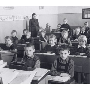 Vienas fotogrāfijas izstāde “Krasta skola”